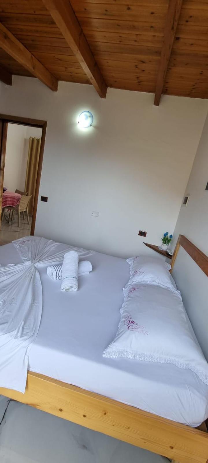 Hotel Restorant Olti Shetaj Ngoại thất bức ảnh